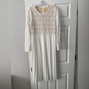 Elegant White Lace Dress